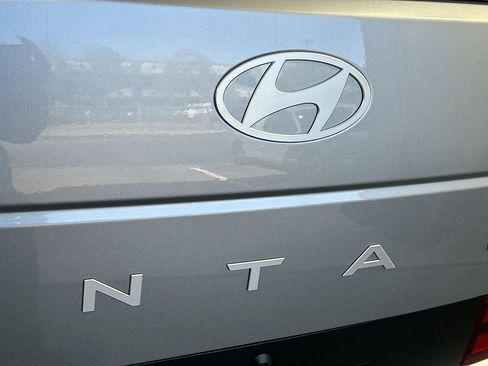 New 2026 Hyundai Santa Fe SE image 20