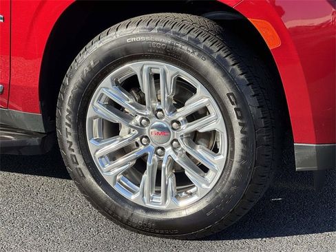 Used 2021 GMC Yukon SLT w/ SLT Premium Package image 5