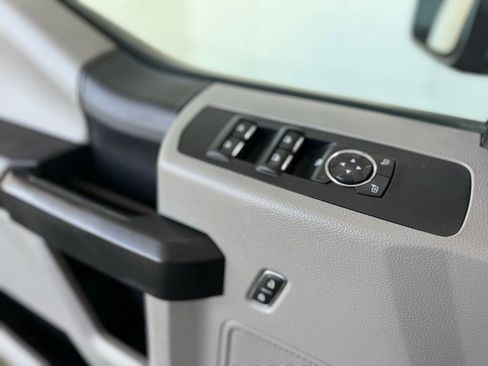 Used 2020 Ford F350 XL w/ Power Equipment Group image 19