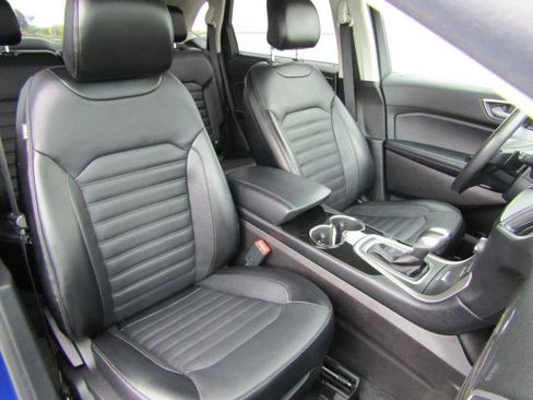 Used 2015 Ford Edge SEL w/ Equipment Group 201A AWD/4WD image 9