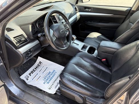 Used 2014 Subaru Legacy 2.5i AWD/4WD image 10