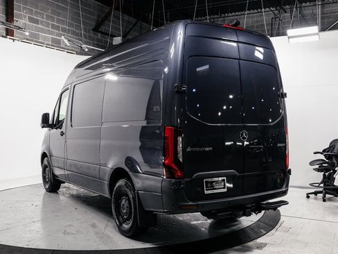 Used 2025 Mercedes-Benz Sprinter 2500 image 24