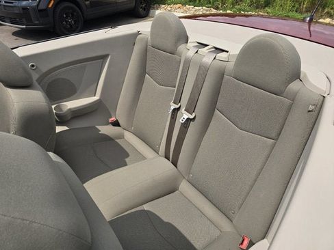 Used 2008 Chrysler Sebring Touring FWD image 8
