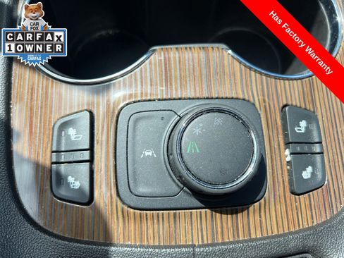 Used 2023 GMC Acadia SLE w/ Driver Convenience Package FWD image 20