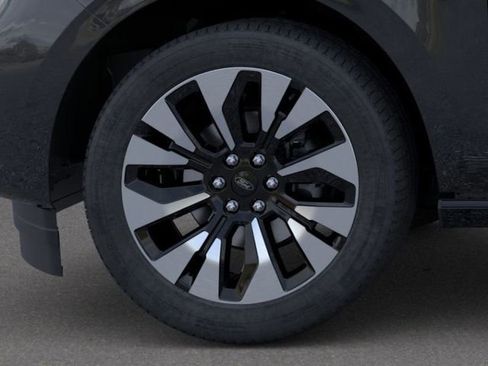 New 2026 Ford Expedition Max Platinum w/ Driver's Package image 19