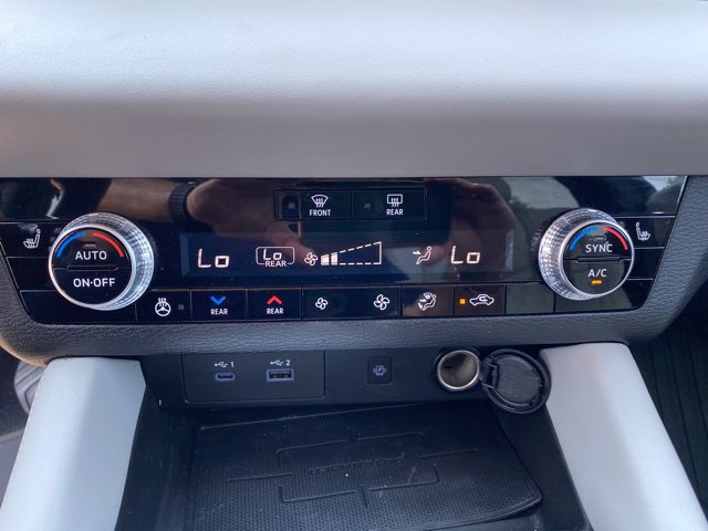 Used 2024 Mitsubishi Outlander SEL FWD image 18