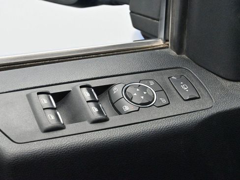 Used 2021 Ford F250 Platinum w/ Tremor Off-Road Package AWD/4WD image 10