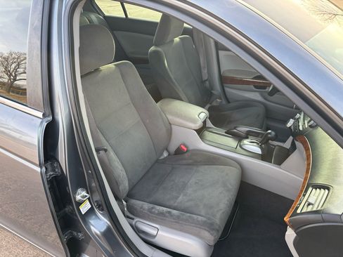 Used 2012 Honda Accord EX image 8