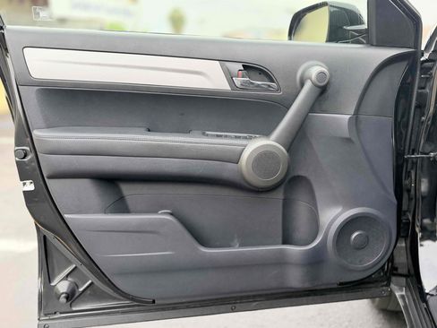 Used 2011 Honda CR-V EX-L image 16