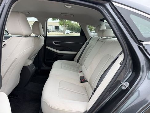 Used 2025 Hyundai Sonata SEL FWD image 26