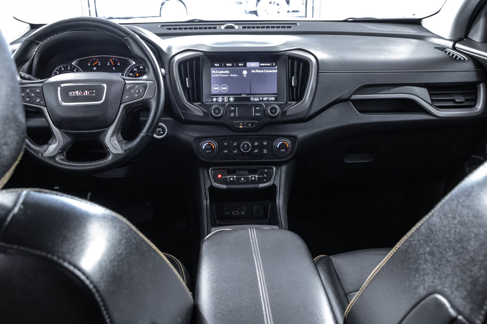 Used 2024 GMC Terrain AT4 AWD/4WD image 22