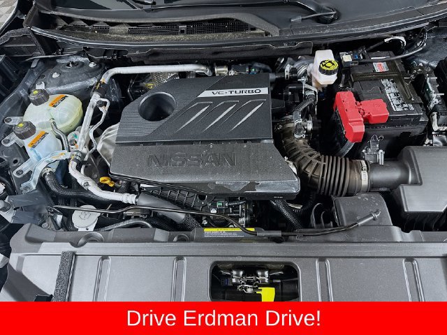 Used 2025 Nissan Rogue SL FWD image 30