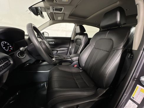 Used 2024 Honda HR-V EX-L image 13