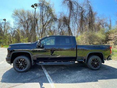 Certified 2025 Chevrolet Silverado 2500 LTZ w/ Trail Boss Package AWD/4WD image 6