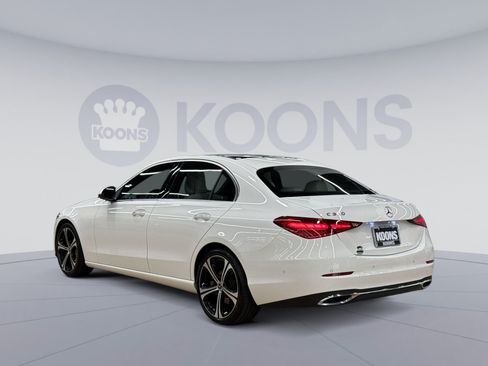 Used 2025 Mercedes-Benz C 300 Sedan image 8