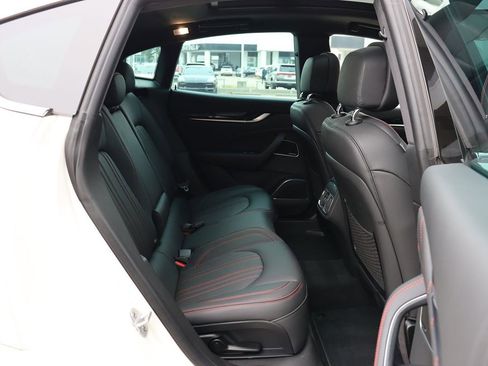 Used 2022 Maserati Levante Modena image 45