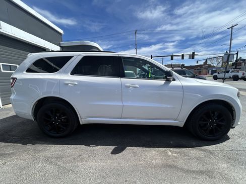 Used 2017 Dodge Durango GT w/ Premium Group AWD/4WD image 4