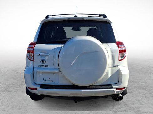 Used 2011 Toyota RAV4 Limited image 5