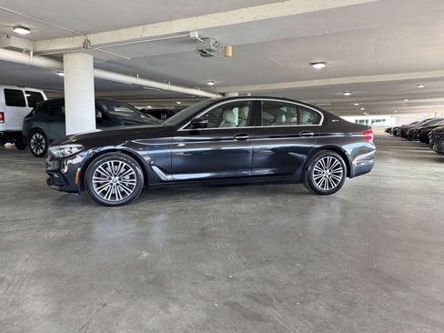 Used 2018 BMW 530e xDrive image 2