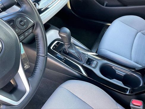 Used 2022 Toyota Corolla SE image 14