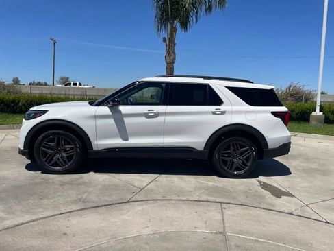 New 2026 Ford Explorer ST w/ Sun And Sound Package AWD/4WD image 2