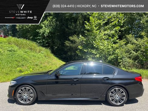Used 2019 BMW 530i w/ M Sport Package RWD image 1