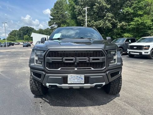 Used 2018 Ford F150 Raptor w/ Equipment Group 802A Luxury AWD/4WD image 8
