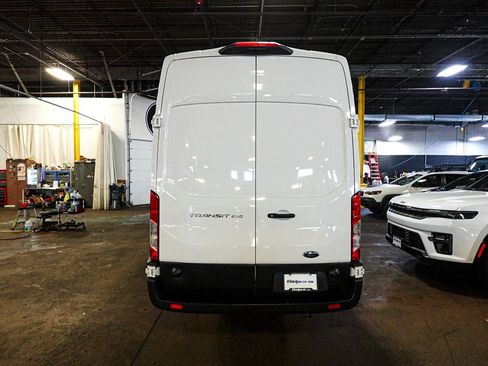Used 2024 Ford Transit 250 148 High Roof Extended w/ Load Area Protection Package RWD image 5