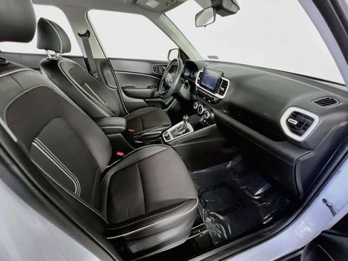 Certified 2026 Hyundai Venue SEL FWD image 26