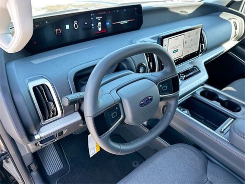 New 2025 Ford Expedition Max Active image 6