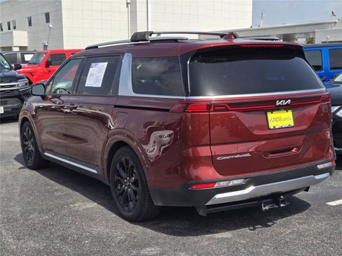 Used 2022 Kia Carnival SX Prestige FWD image 6