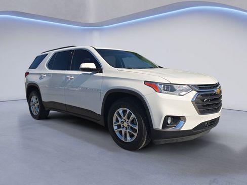 Used 2020 Chevrolet Traverse LT AWD/4WD image 7