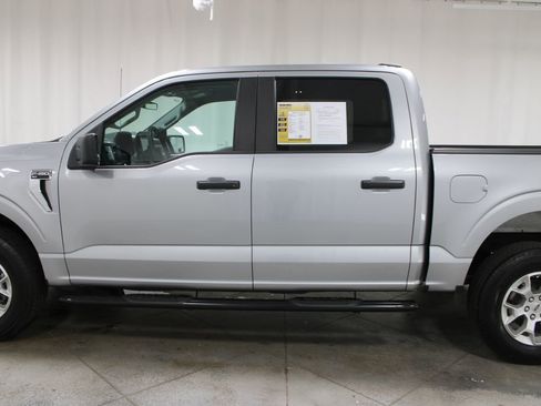 Used 2023 Ford F150 XLT AWD/4WD image 6