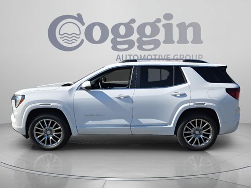 Certified 2026 GMC Terrain Denali AWD/4WD image 2
