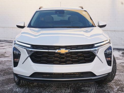 New 2026 Chevrolet Trax LT w/ Driver Confidence Package image 5