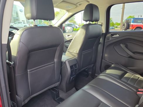 Used 2016 Ford Escape Titanium AWD/4WD image 16