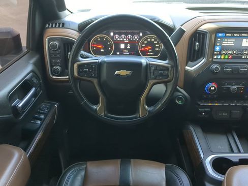 Used 2022 Chevrolet Silverado 3500 High Country AWD/4WD image 14
