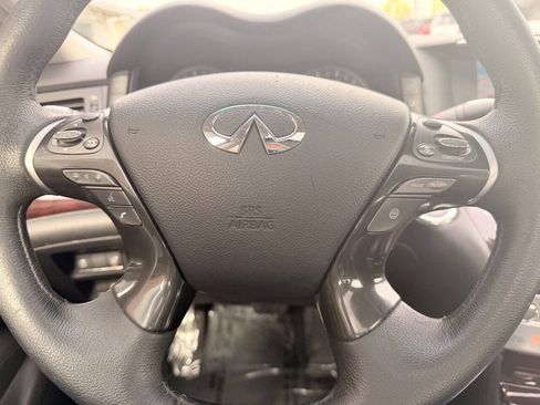 Used 2011 INFINITI M37 x w/ Premium Pkg AWD/4WD image 28