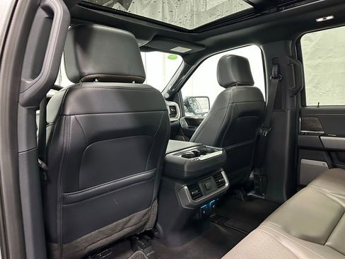 Used 2025 Ford F150 Lariat w/ Equipment Group 501A Mid image 46