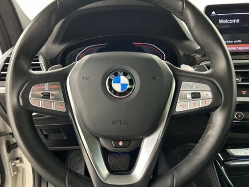 Used 2025 BMW X4 xDrive30i AWD/4WD image 8
