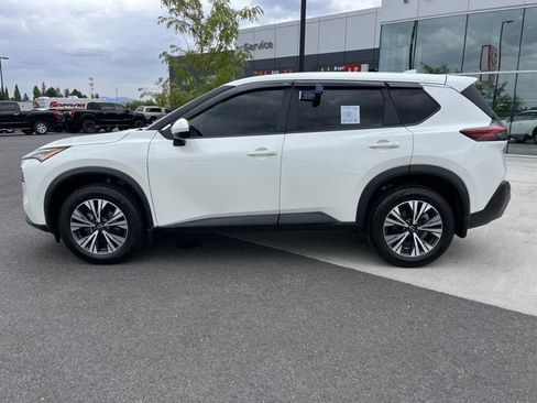 Certified 2023 Nissan Rogue SV image 2