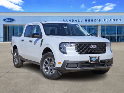 New 2025 Ford Maverick XLT w/ XLT Luxury Package