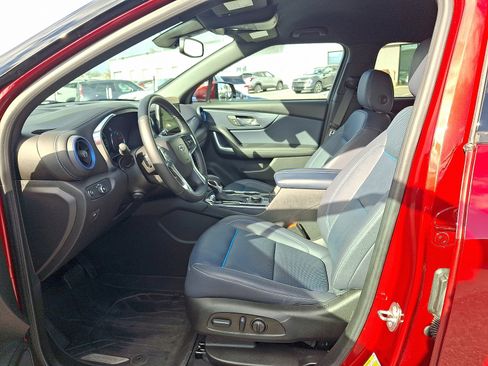 Used 2023 Chevrolet Blazer RS w/ Enhanced Convenience Package image 13