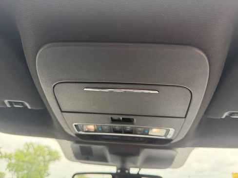 Used 2024 Ford F150 Lariat AWD/4WD image 21