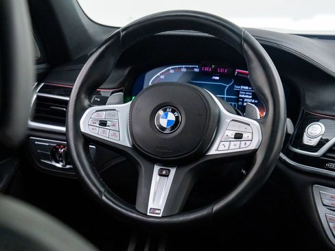 Certified 2022 BMW 750i xDrive w/ Executive Package image 10