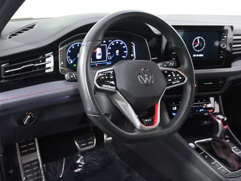 Used 2025 Volkswagen Jetta GLI Autobahn FWD image 12