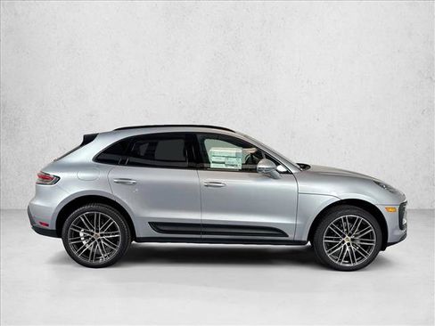 Certified 2026 Porsche Macan Turbo AWD/4WD image 8