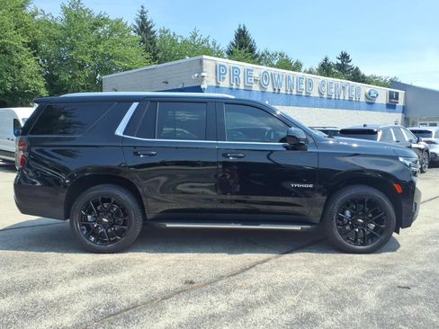Used 2022 Chevrolet Tahoe LT AWD/4WD image 2