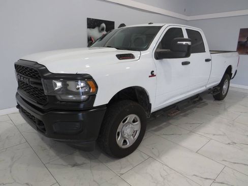 Used 2023 RAM 3500 Tradesman AWD/4WD image 8