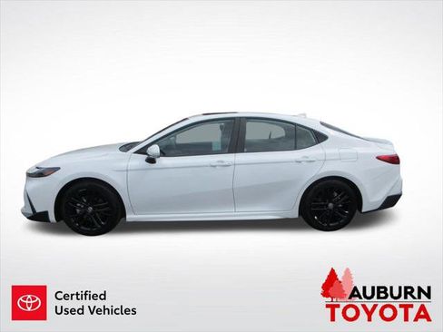 Certified 2025 Toyota Camry SE w/ Convenience Package FWD image 5